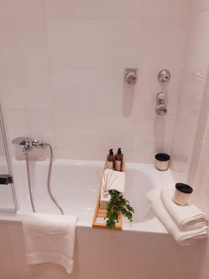 New - Apartment Kameni Confort Wifi Munich Airport Family นอยฟราห์น บาย ไฟรซิง ภายนอก รูปภาพ